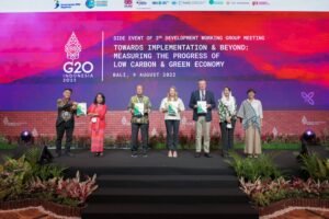 Ekonomi Hijau: Menuju Pembangunan Berkelanjutan yang Inklusif