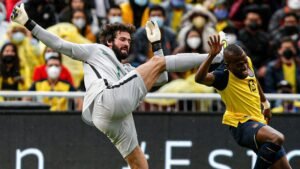 Kartu Merah: Lebih dari Sekadar Hukuman, Sebuah Analisis Mendalam