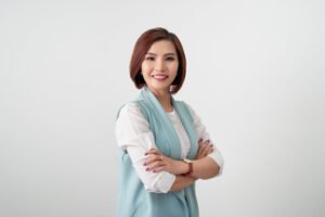 Mengukir Jejak Gemilang: Kisah Inspiratif dan Tantangan Pengusaha Perempuan di Era Modern