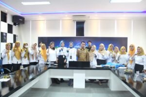 Lanskap Tenaga Kerja Indonesia: Tantangan dan Peluang di Era Digital