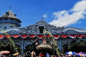 Melestarikan Warisan Budaya: Menjelajahi Kekayaan Tradisi Indonesia di Era Modern