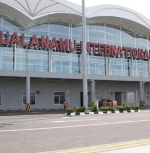 Menjelajahi Langit: Kabar Terkini dan Masa Depan Bandara di Indonesia