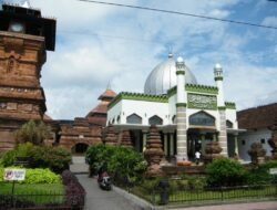 Wisata Ziarah: Perjalanan Spiritual dan Pengalaman Mendalam