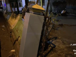 Tragedi di Balik Tembok yang Runtuh: Menelisik Akar Masalah Sekolah Roboh dan Solusi Jangka Panjang